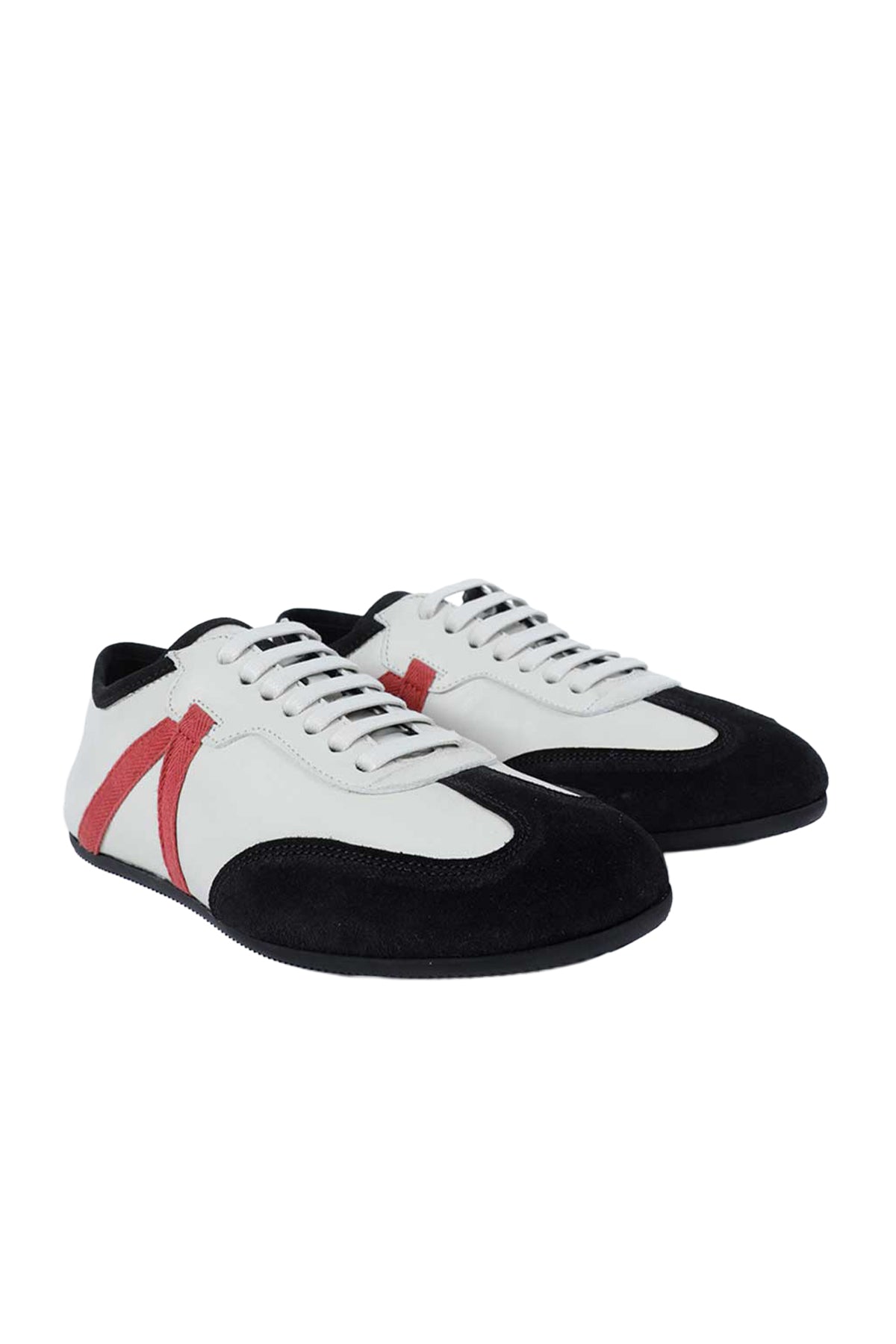 Chase Soft Low-Top Boxing Sneakers