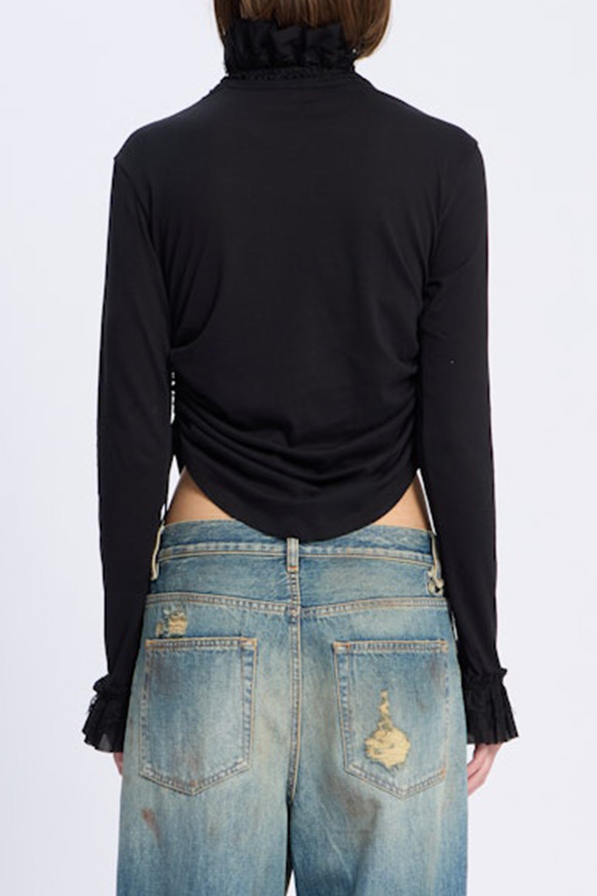 Inna Wrinkled L/S with Ruffled Collar and Cuffs