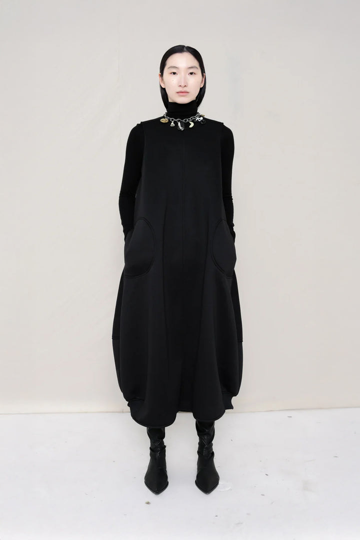 Sleevesless O-Line Dress