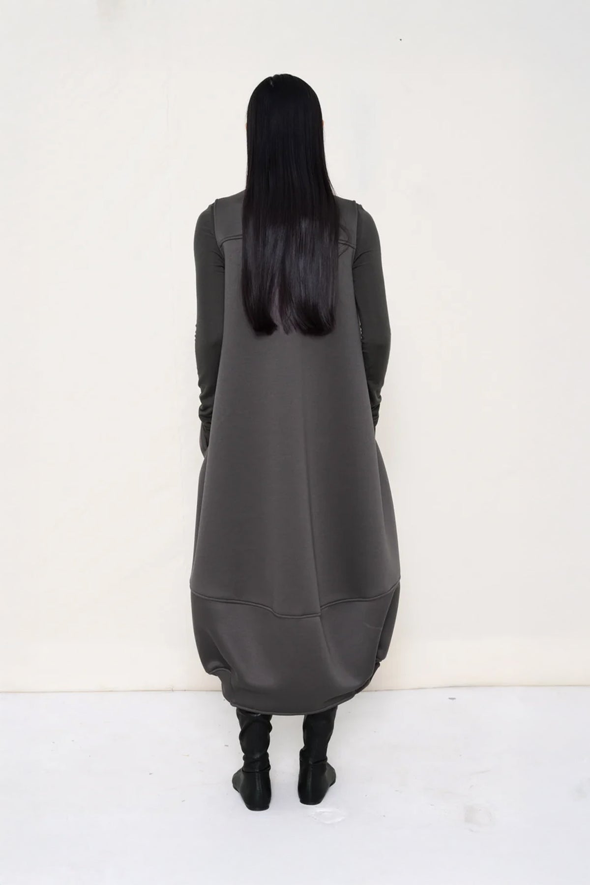 Sleevesless O-Line Dress