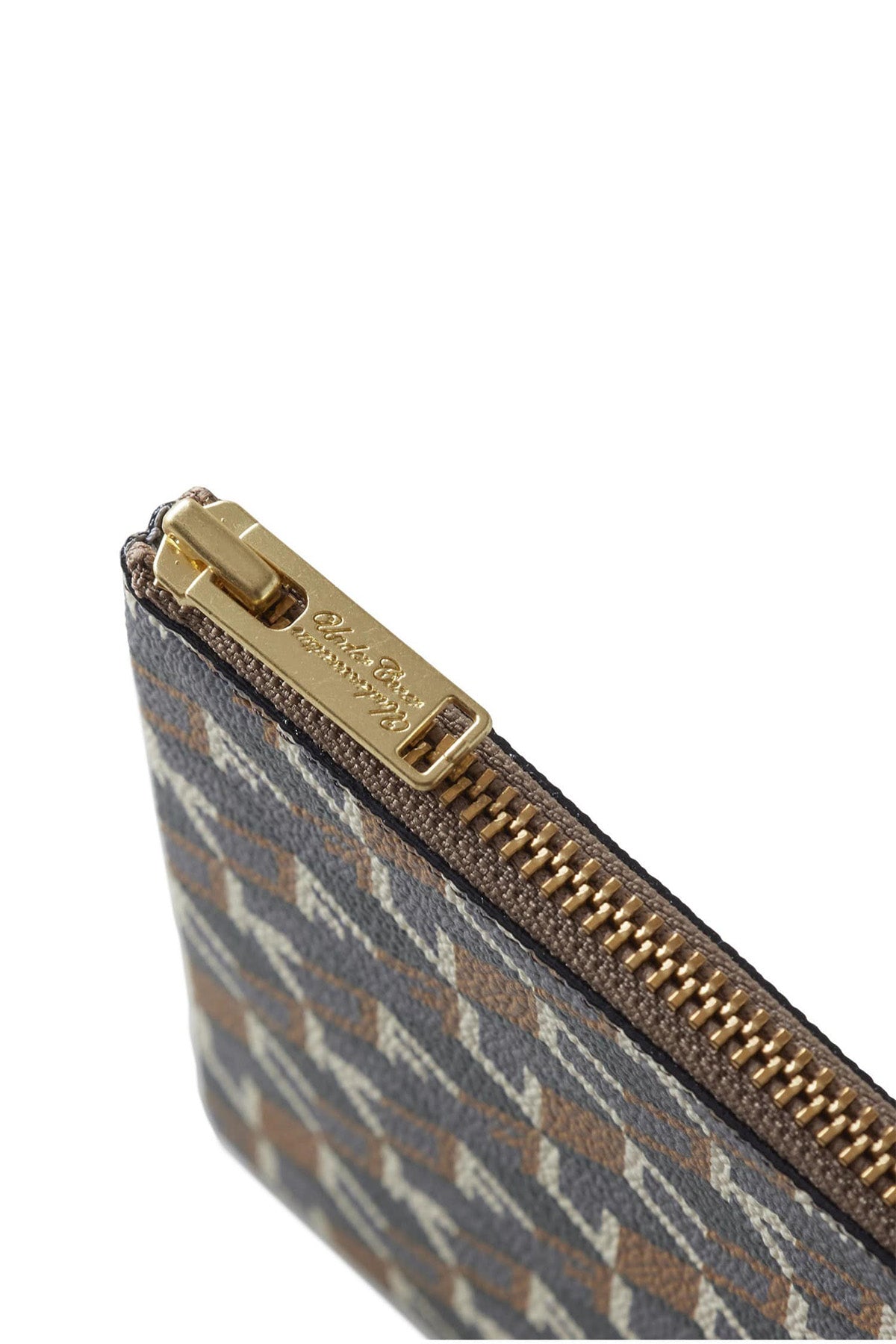 Medium Corner Pouch