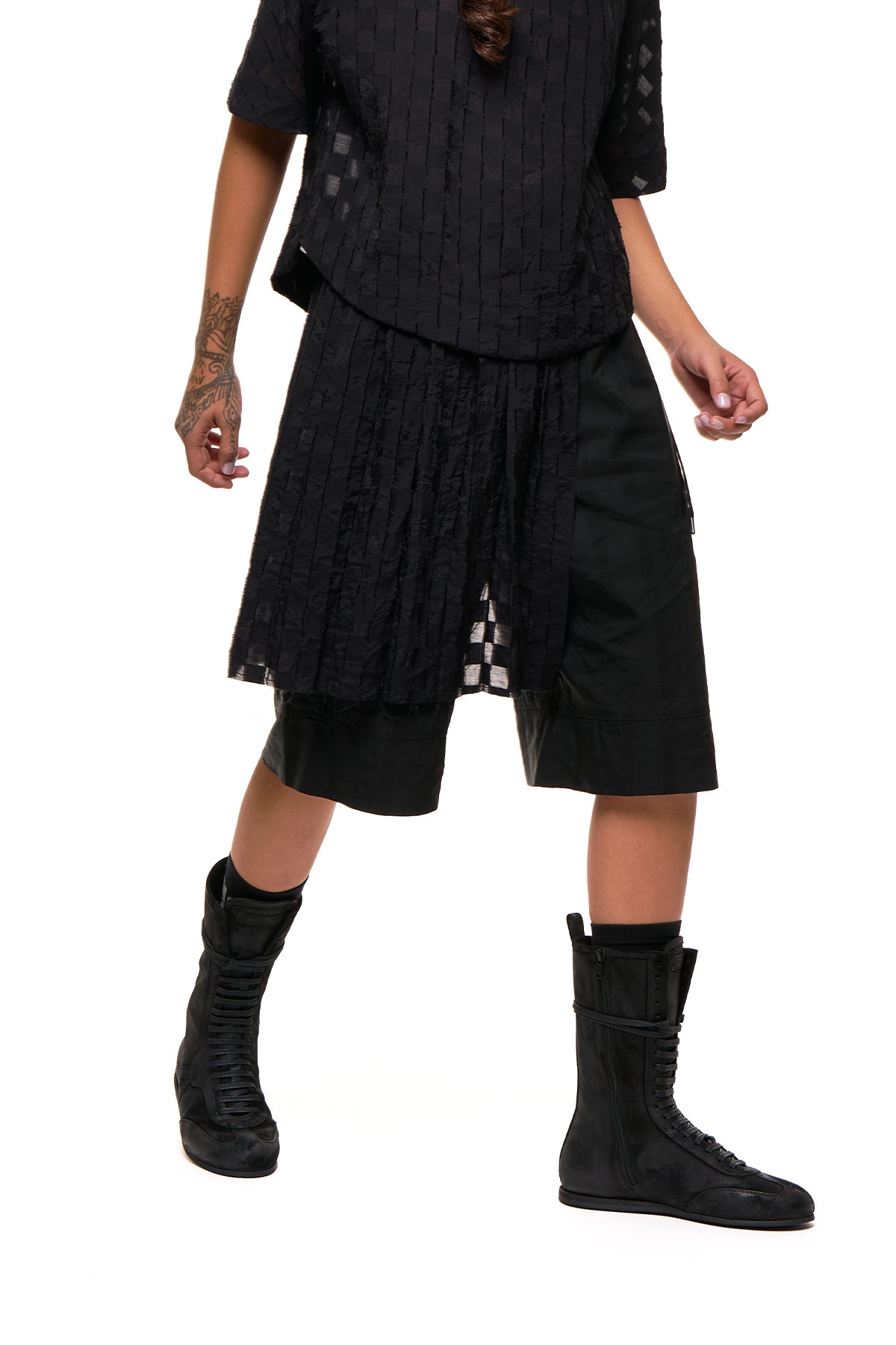 Demi Pleat