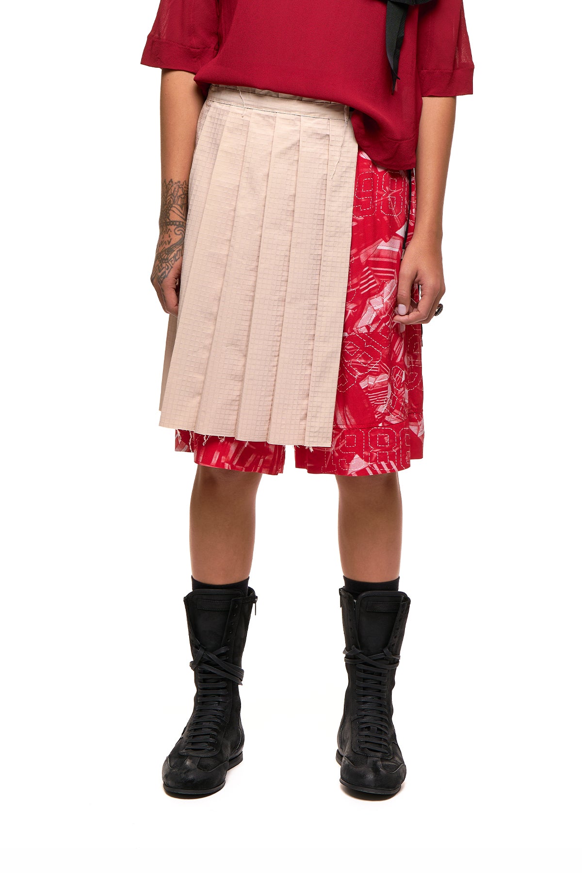 Demi Pleat