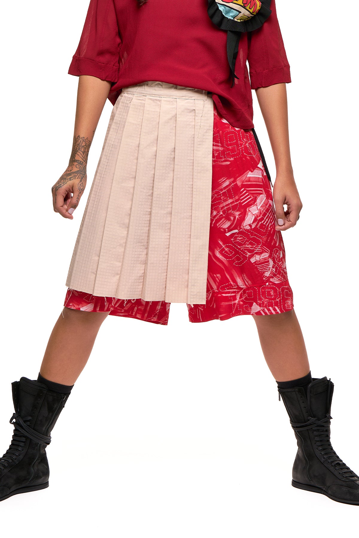 Demi Pleat