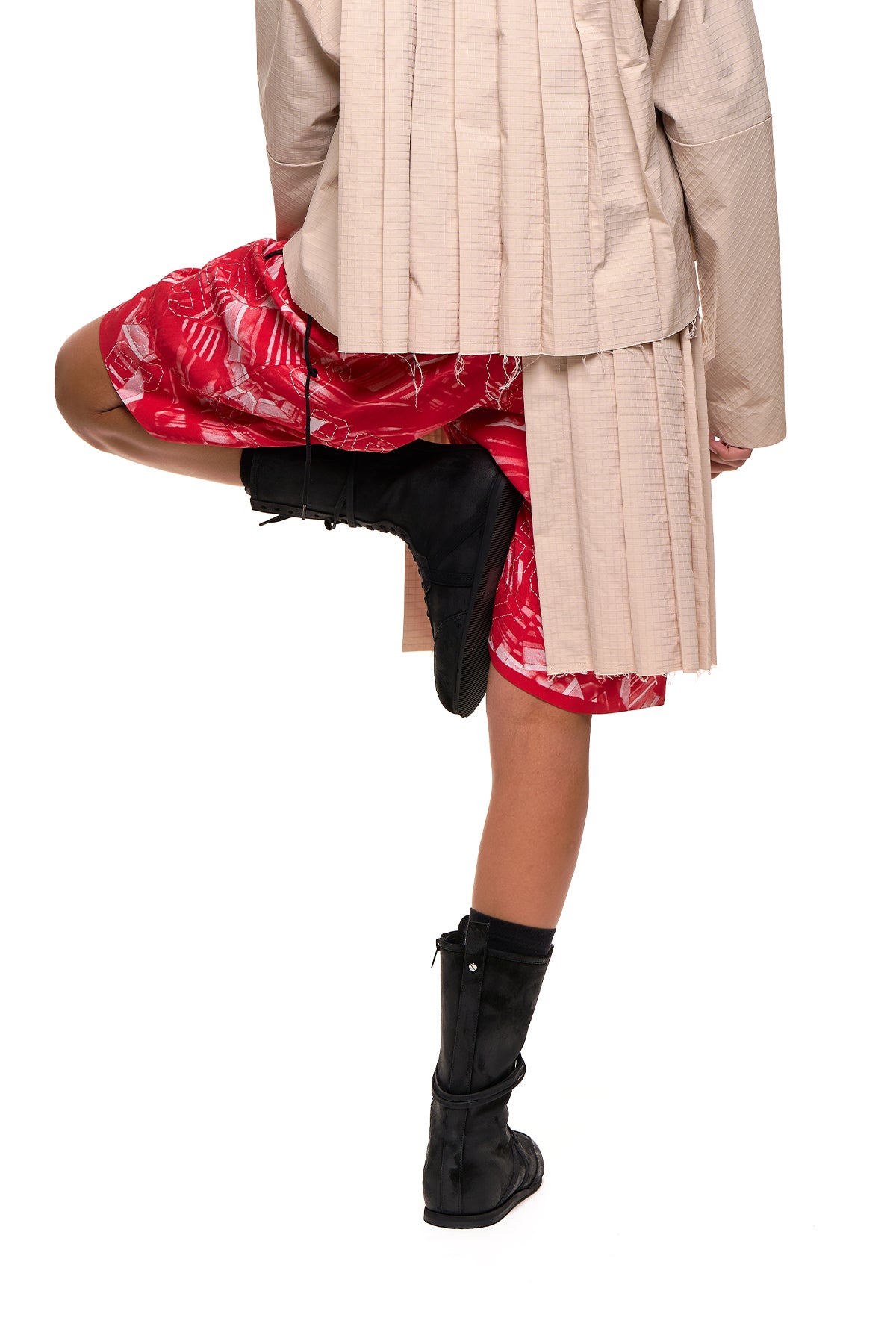 Demi Pleat