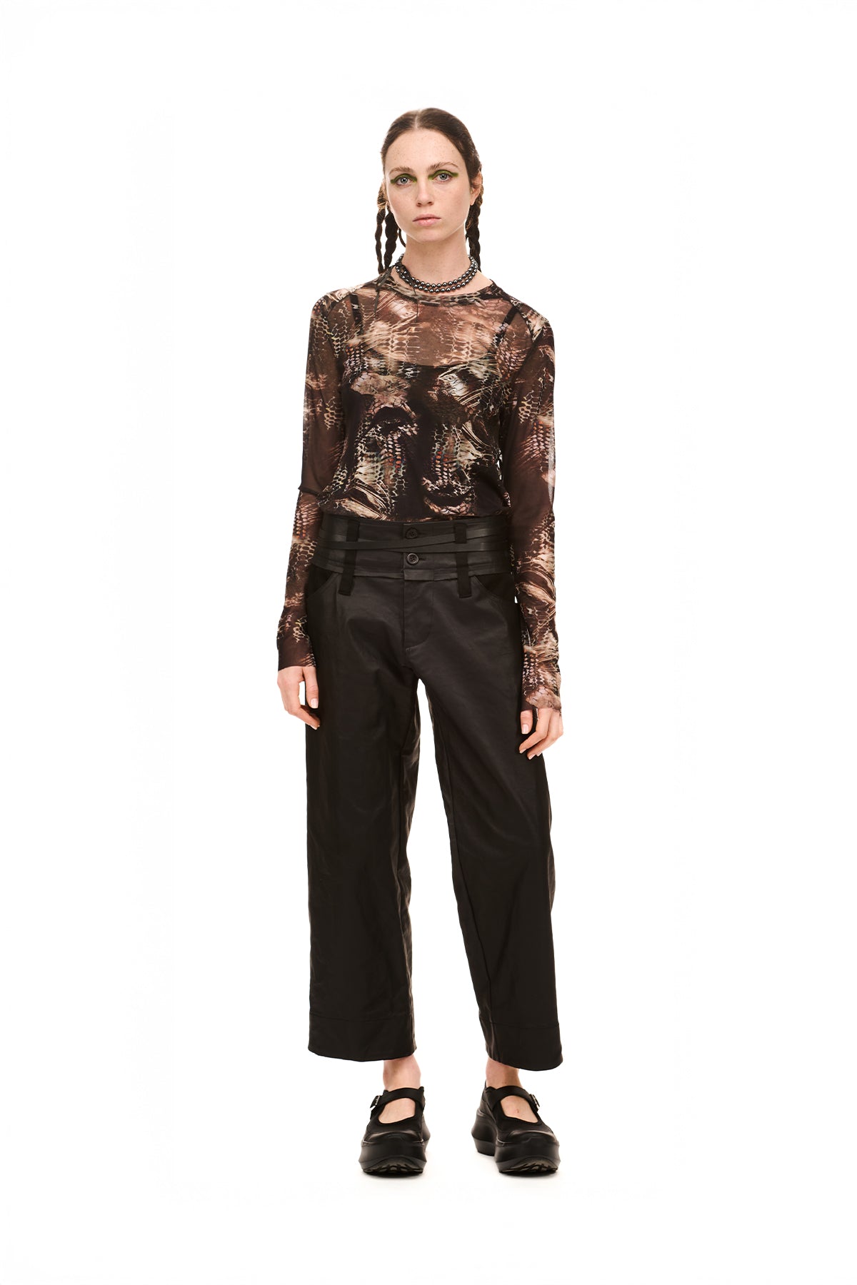 Novel Trouser