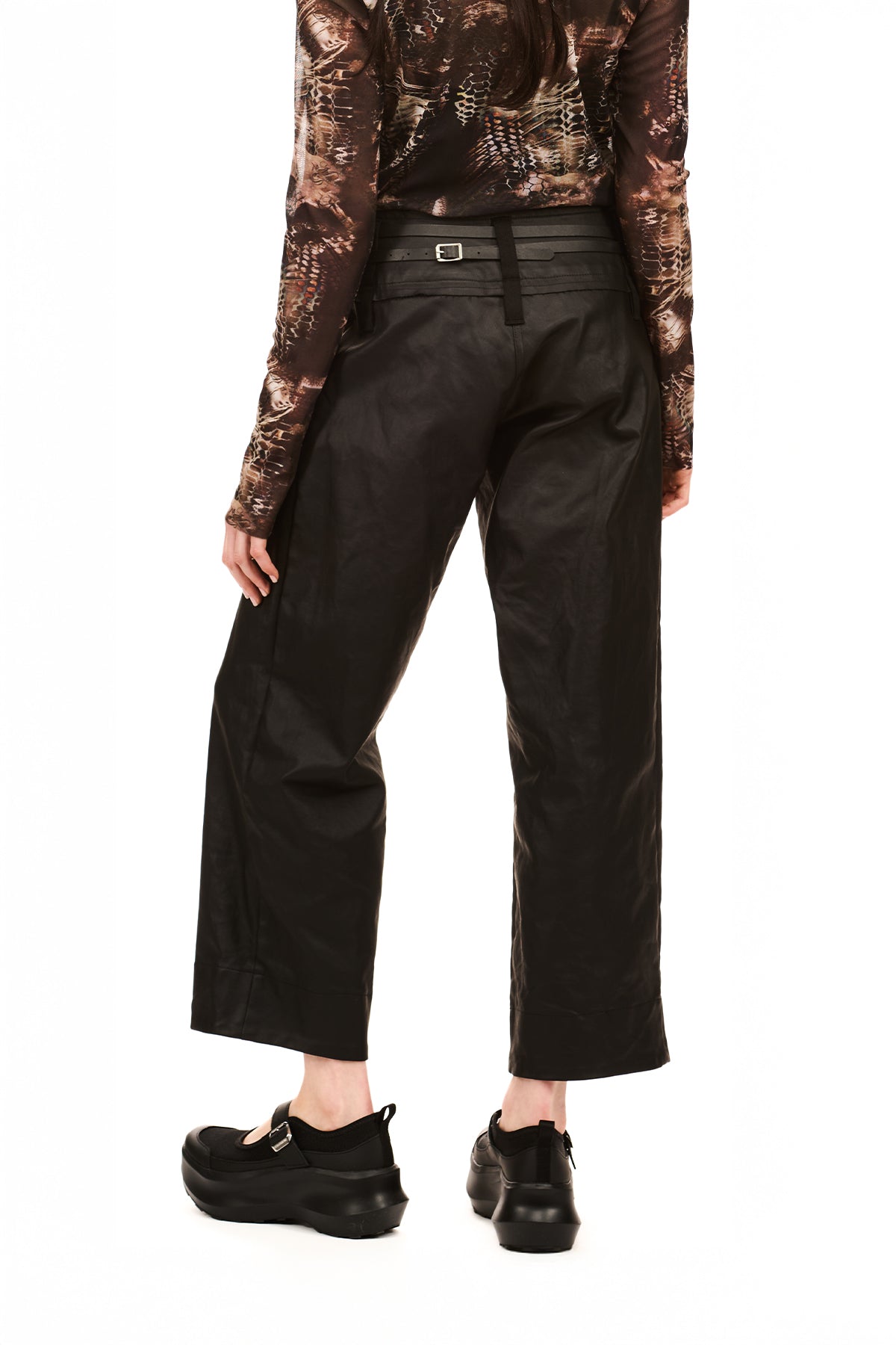 Novel Trouser