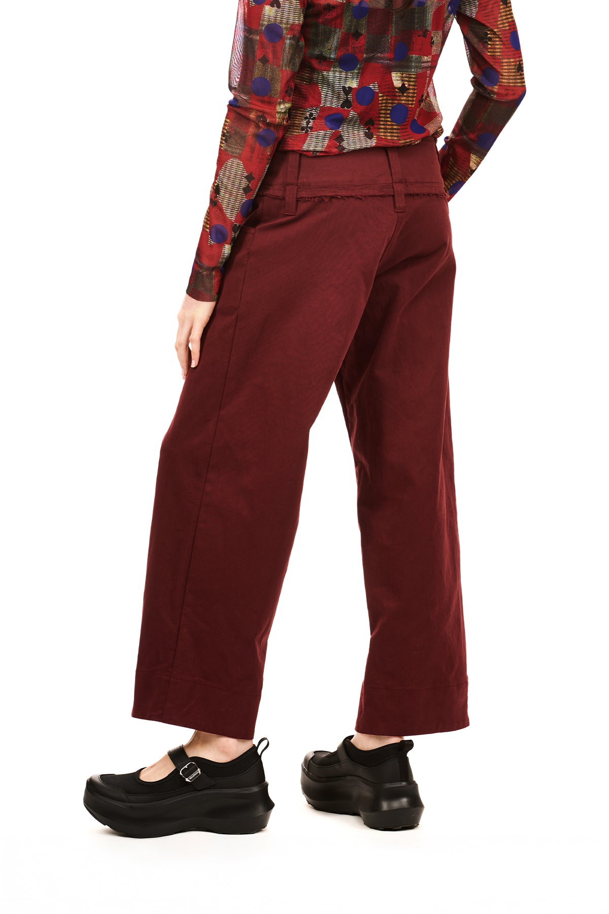 Novel Trouser
