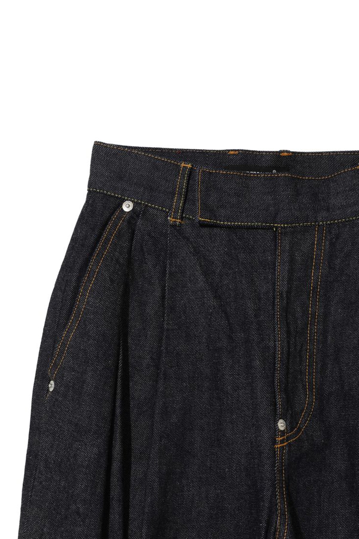 Pleat Front Jeans