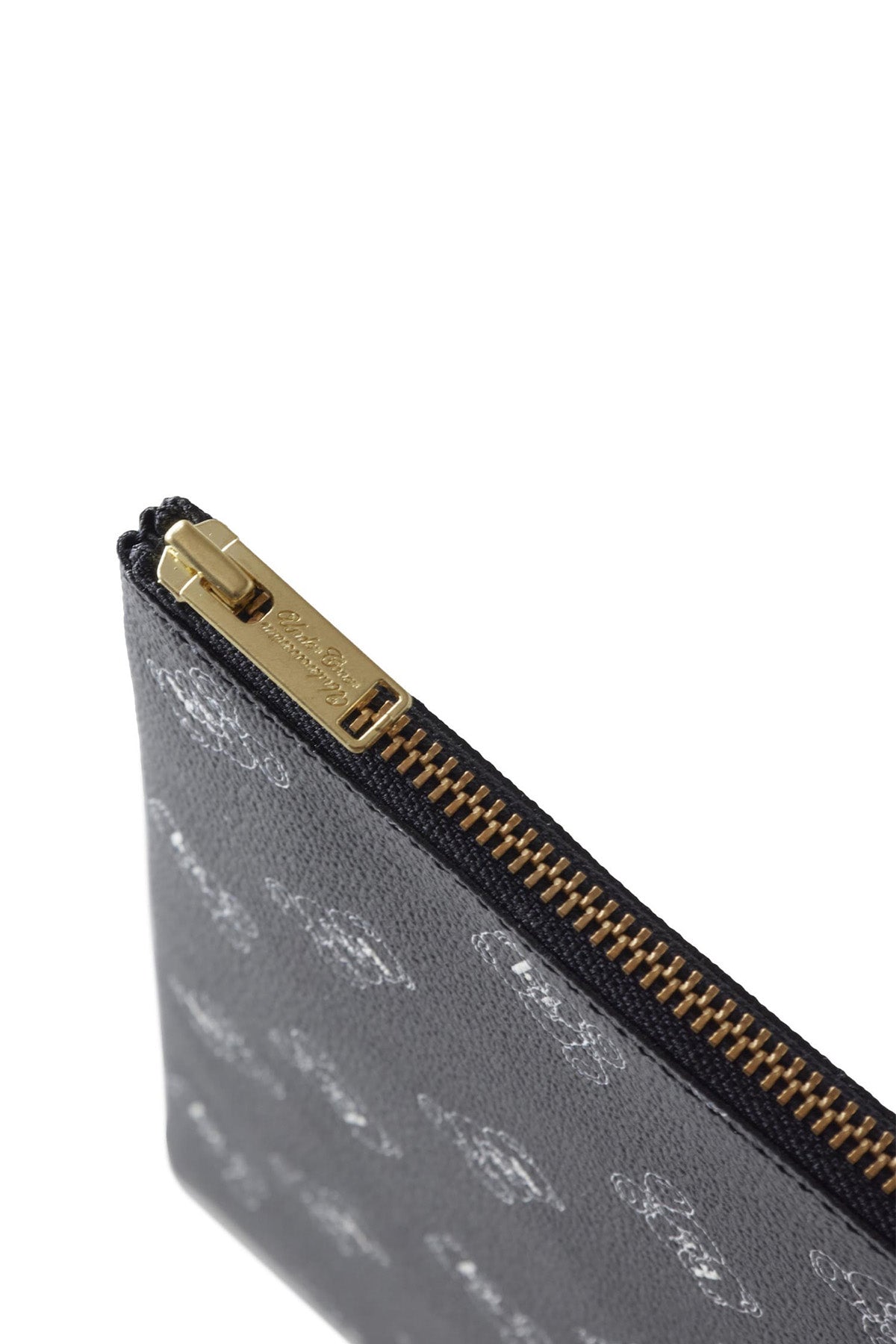 Large Corner Pouch