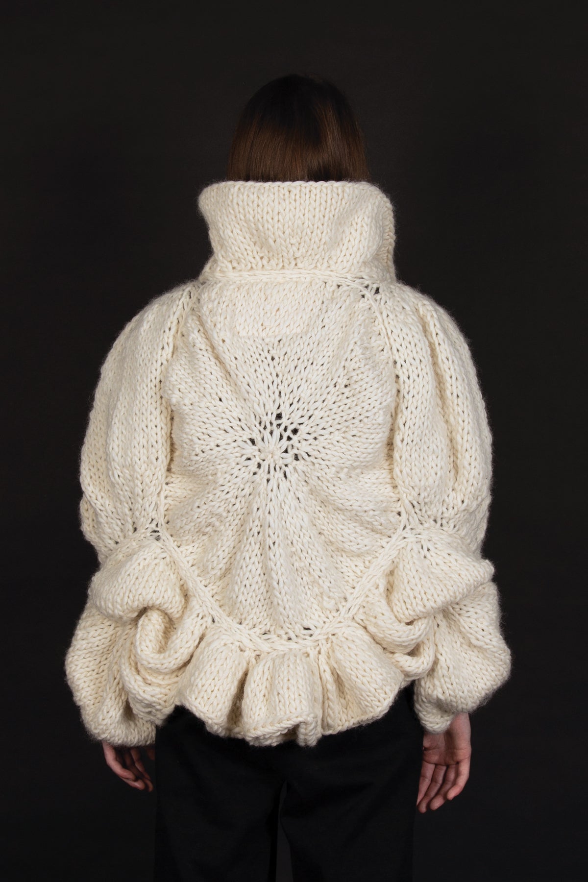 Geometric Hyperbolic Cardigan