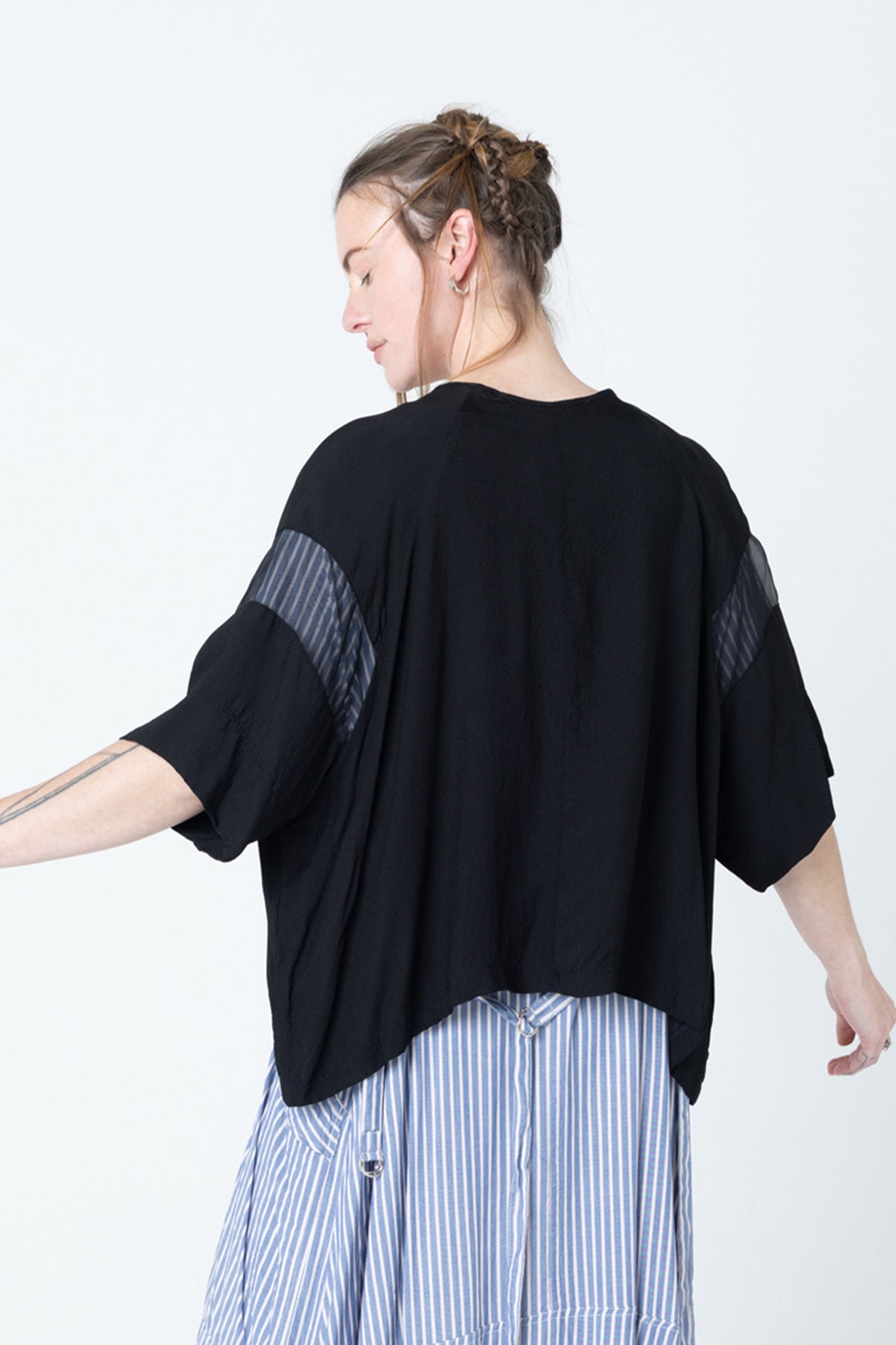 Pose Jacket