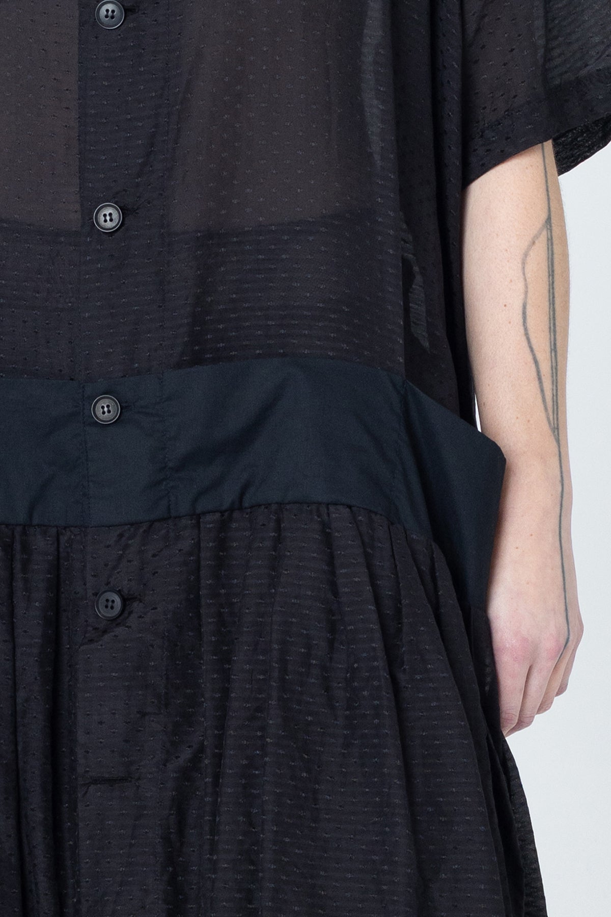 Salon Dress